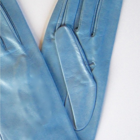 NEW Light Blue Italian Leather Driving Gloves- Unlined - Picture 4 of 5